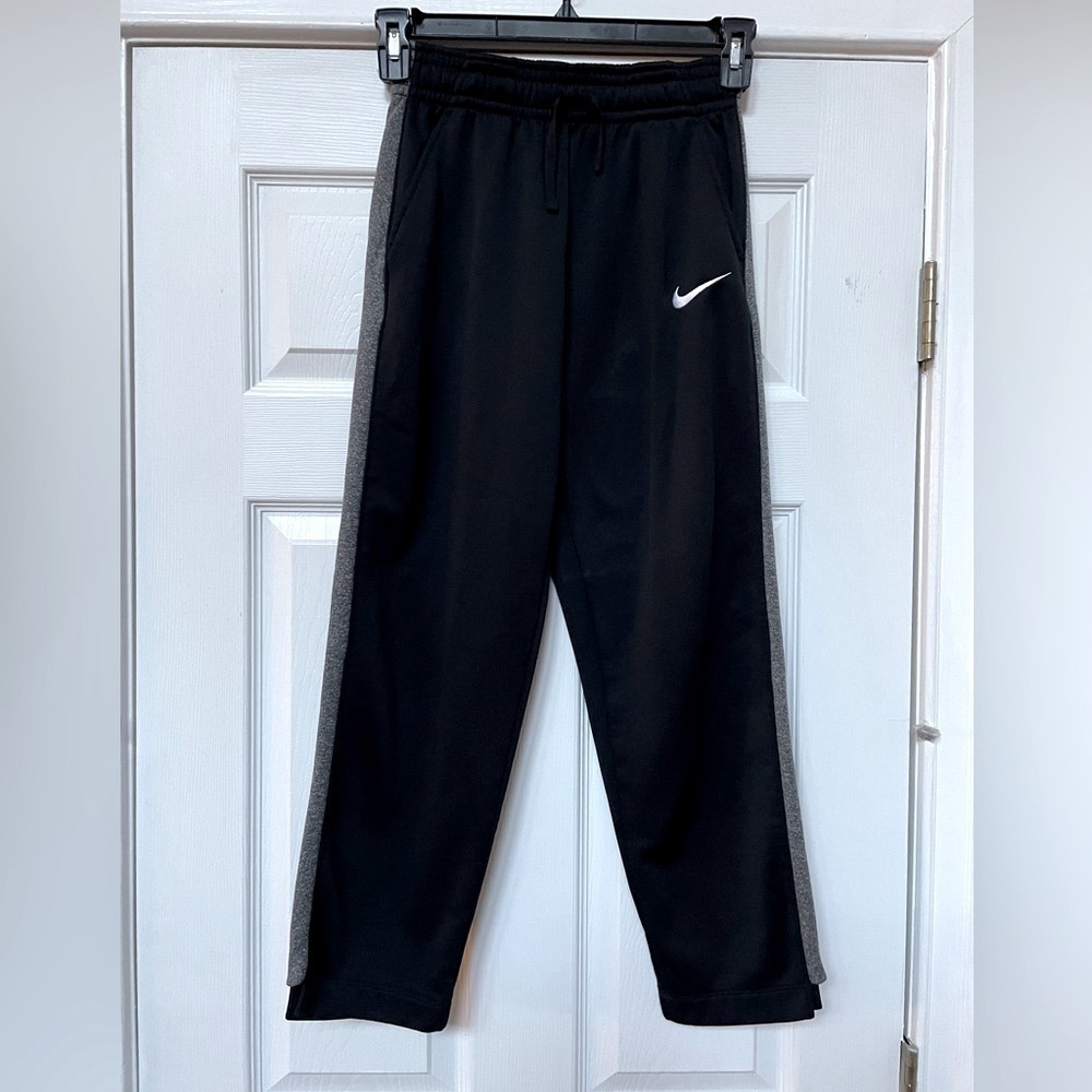 Nike Dri-Fit Sweatpants, Boys Size Large